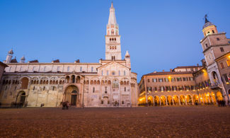 Modena, il complesso monumentale di Piazza Grande