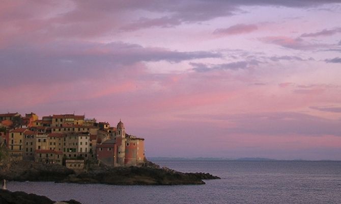 tellaro liguria golfo la spezia mare tramonto