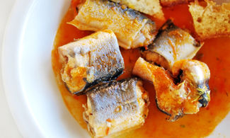piatto con anguille