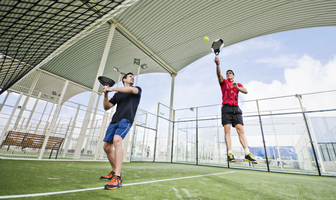 Padel, a Valencia per sport