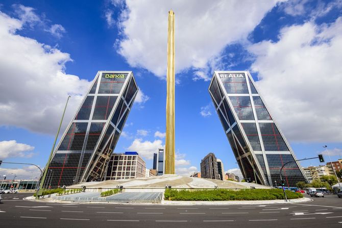 Puerta de Europa