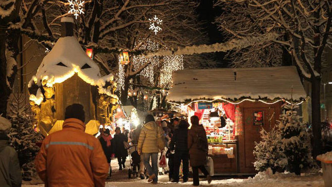 brunico bancarelle mercatino di natale