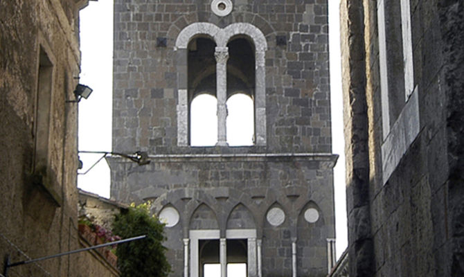 Caserta Vecchia, Cattedrale, campanile<br />