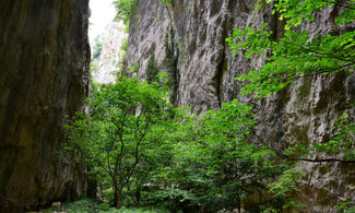 Celano, a spasso nel cuore del canyon abruzzese