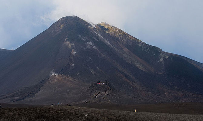 etna 2012