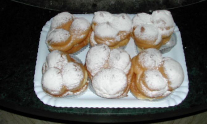 sise delle monache dolci abruzzo paste bignè crema pan di spagna