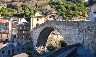 E' Aosta la città più  triste  d'Italia?