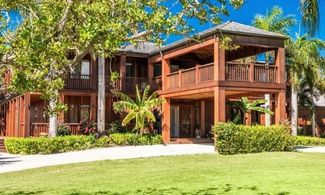 Caraibi, nella villa in vendita di Bruce Willis