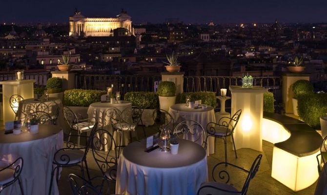 Terrazza degli Imperatori dell'Hotel De La Ville di Roma