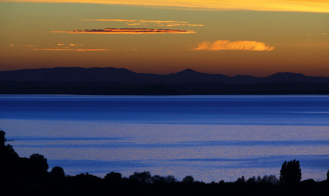 Tramonto sul Lago Trasimeno