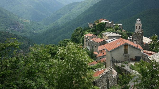 Veduta dal cimitero