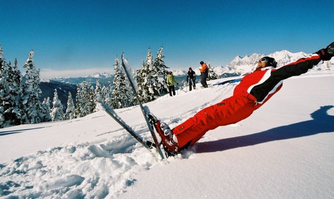 Sciatori sulle nevi di Schladming