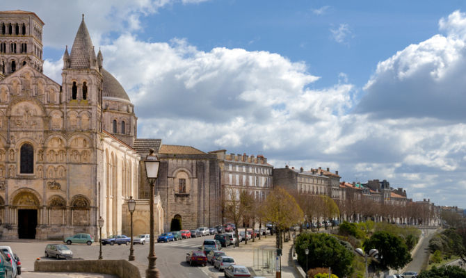 Veduta di Angouleme