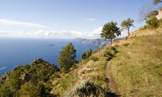 Sui sentieri degli Dei: i panorami e le stelle di Agerola