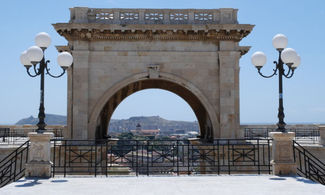 I migliori panorami da godere tra i bastioni di Cagliari