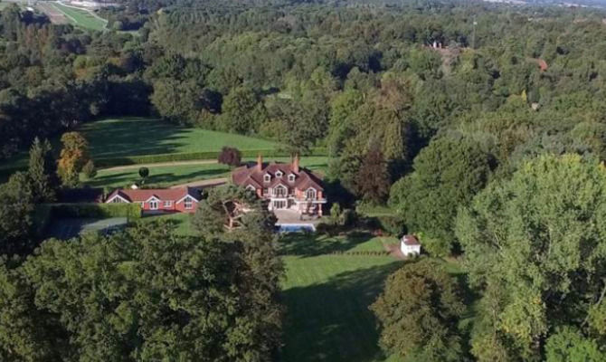 Villa Tom Cruise a Dormans Park, West Sussex