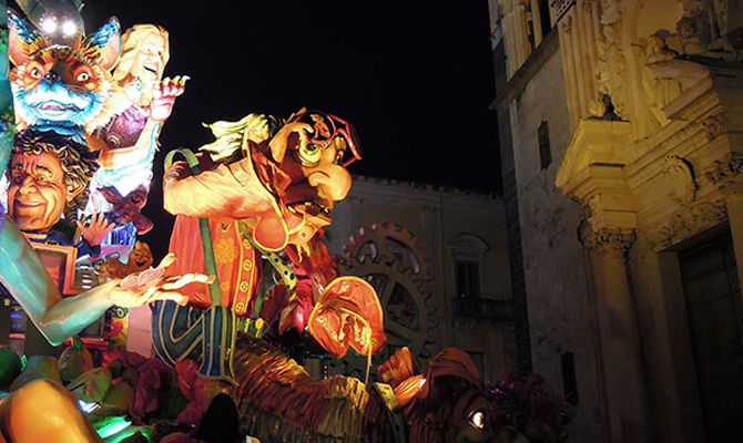 Carro allegorico carnevale<br>