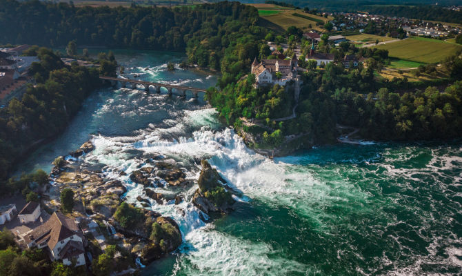 cascate del reno sciaffusa svizzera natura