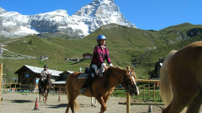 passeggiata a cavallo