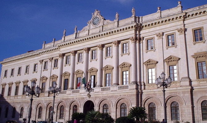  Facciata del Palazzo della Provincia di Sassari