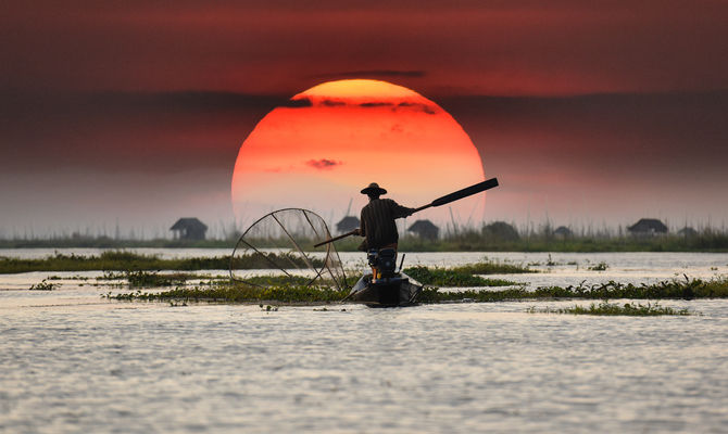 Tramonto in Vietnam