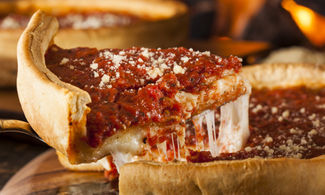Deep-dish Pizza, la golosa pizza made in Chicago