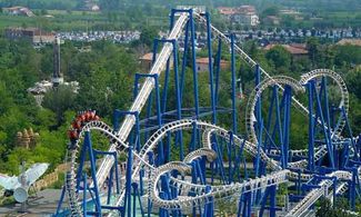 Estate a Gardaland: fumetti e montagne russe