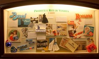  Esposizione dei prodotti perugina