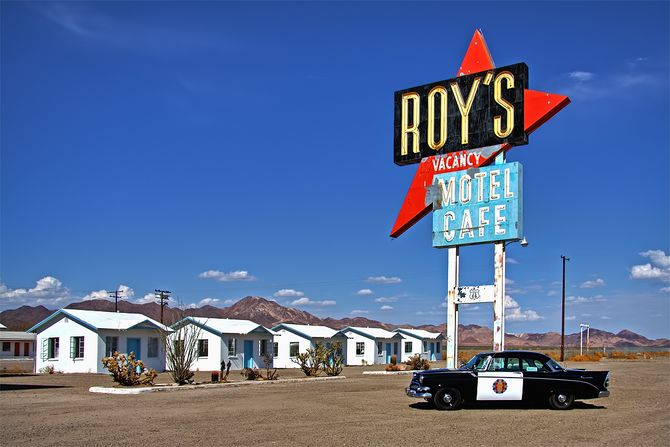 Roy’s Motel Café